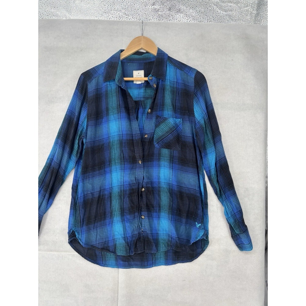 American Eagle Women's Sz M Blue Vintage Boyfriend Button Up L/S Plaid Shirt